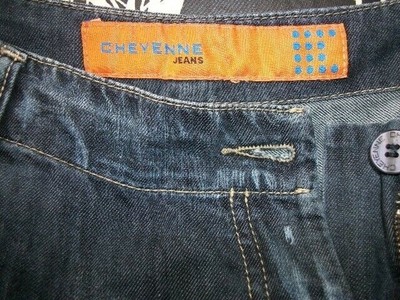 Jean Large CHEYENNE Bleu Délavé - Taille W33 (42/44), Style évasé, Occasion Très Bon état