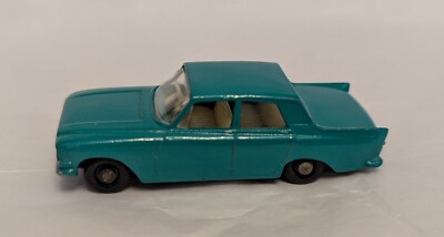 Matchbox 1-75 Series No 33 Ford Zephyr III Car is Mint, Box