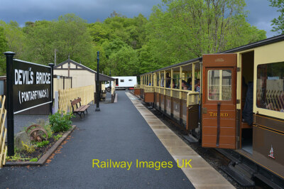 Almost ready for the off on the Photo 12x8 (A4) Vale of Rheidol c2014