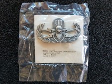 (38) US Badge EOD Explosive Ordnance Disposal Senior Badge