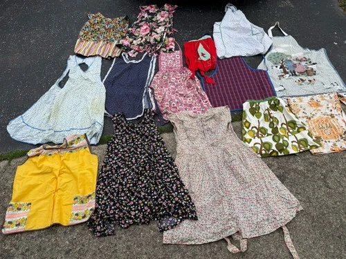 Vintage Handmade Apron Lot of Kitchen MCM Homemaker Baking