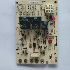 Honeywell Furnace Control Board ST9103A1002 120VAC 5A Control Circuit PCB
