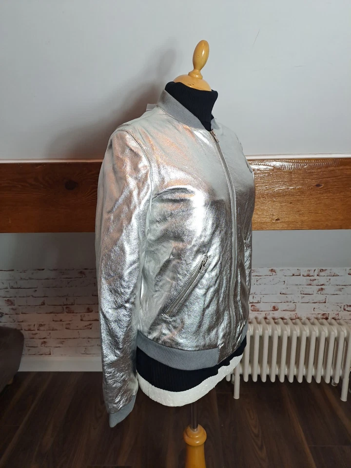 BLK DNM NYC BRAND NEW SILVER LEATHER BOMBER JACKET SIZE MEDIUM ORIGINALLY £500 - Image 2 of 4