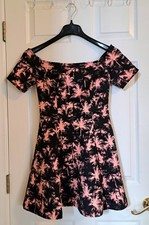 GUESS Women's Black & Pink Off Shoulder Palm Tree Print Fit & Flare Mini Dress