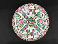 Grande assiette ancienne porcelaine de Chine famille rose