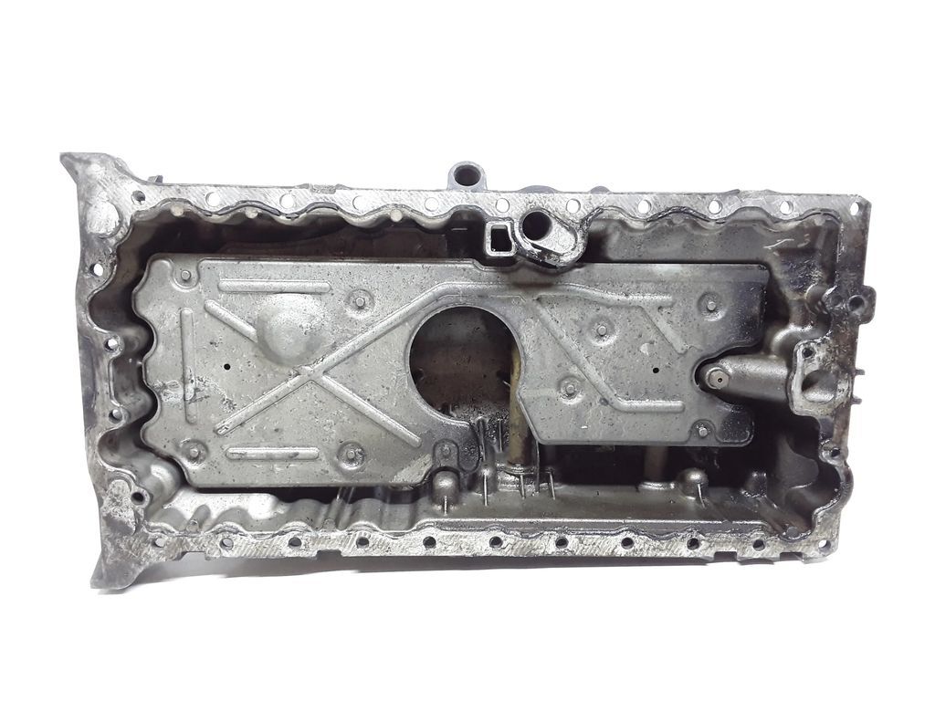 Genuine 2010 Volvo Xc60 2.4d D5244t14 Diesel Engine Oil Sump Pan 