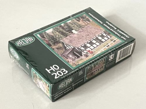 Heljan HO Scale No. 203 Fachwerkhaus - Half Timbered House Kit - Picture 2 of 3