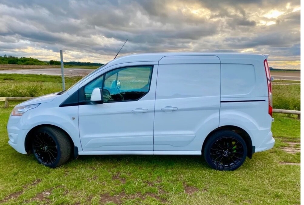 Ford transit connect limited swb no vat low mileage fsh eBay