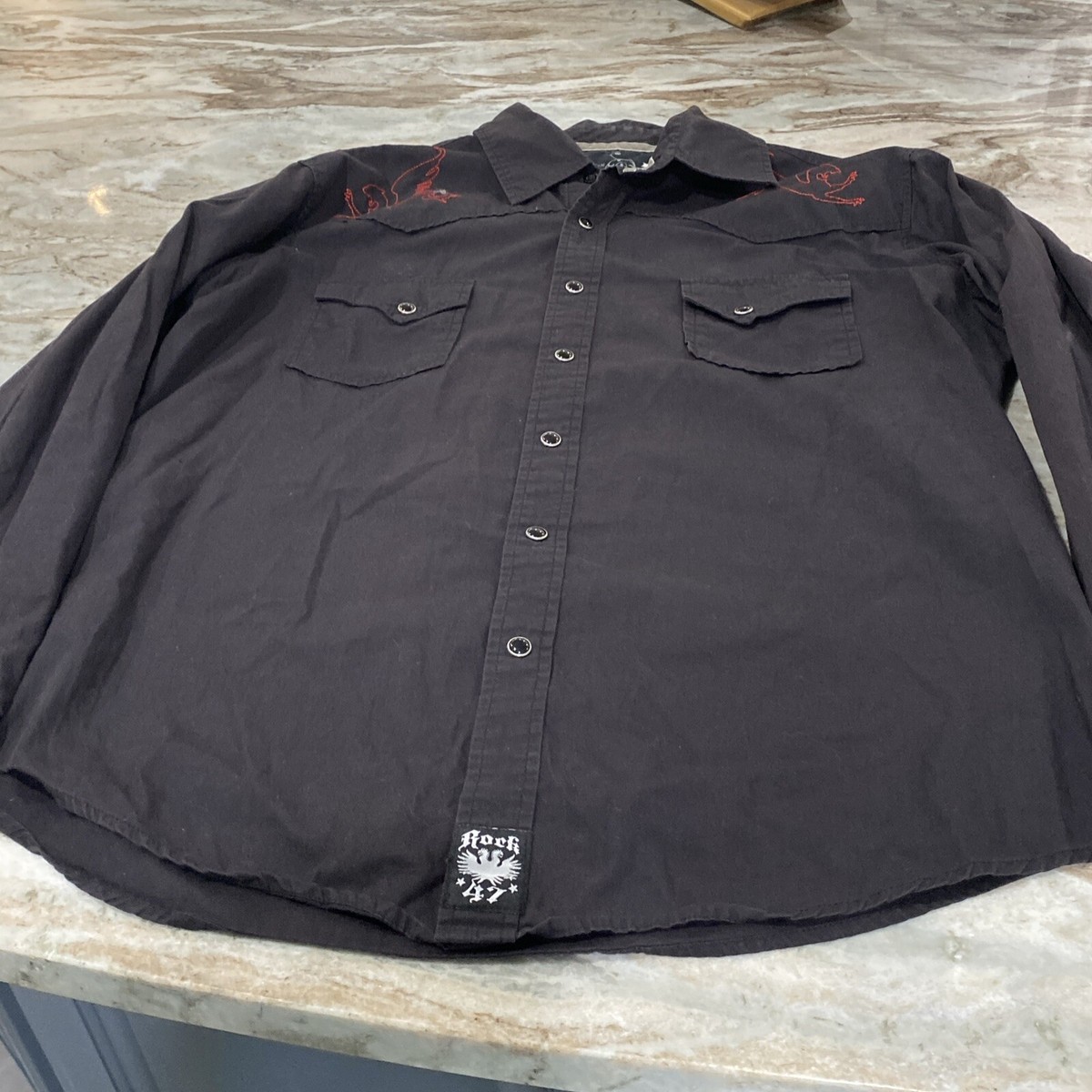Men's Rock 47 Black Red Embroidered Button-down Long Sleeve Pearl