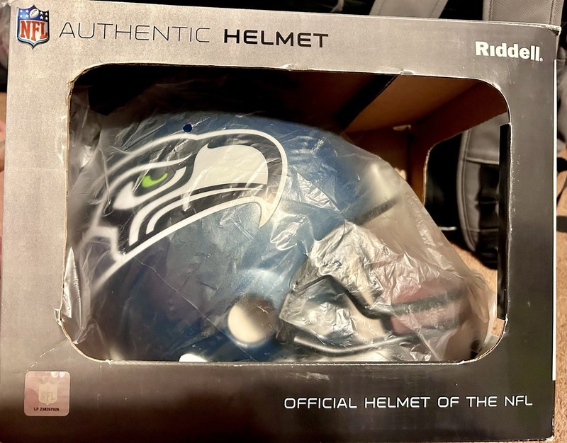 Riddell Seattle Seahawks Authentic NFL Football Helmet Blue/White/Black/Green