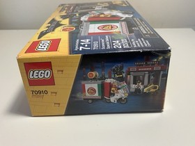 LEGO The LEGO Batman Movie: Scarecrow Special Delivery (70910) New In Box