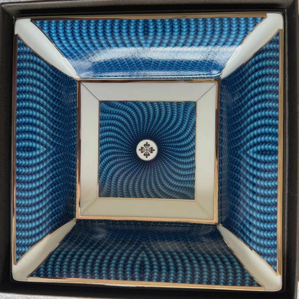 Bandeja de porcelana Patek Philippe Limoges 2024 | Regalo VIP | Coleccionista | con caja Foto 2 de 4