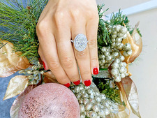 GIA Certified 8.00 CT Center Oval Cut Diamond - Platinum Ring / Pave' Set Rounds