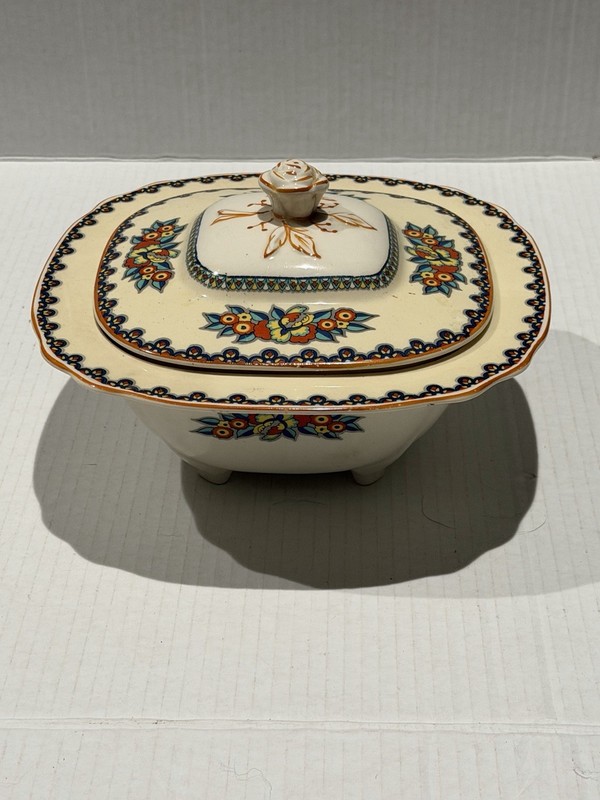 Wedgwood & Co Ld England