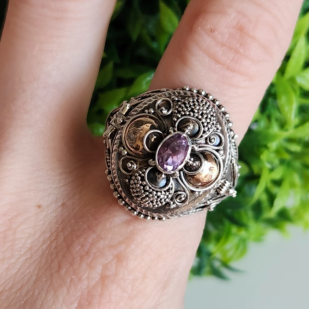 25+ Vintage Poison Ring In Retro Fine Rings for sale | Updated Oct