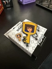 FiGPiN Disney Kingdom Hearts Mini Mystery box - COMMON 4:10 Sora (Y863)