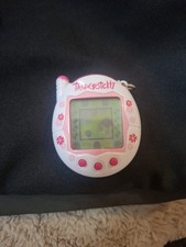 Vintage Bandai Tamagotchi 2004 White Pink Flowers