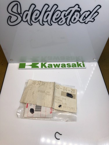 1 circlips kawasaki 92036-018 H2 AN F5 F6 F7 F8 F9 F11 F12MX G3 G4 G5 ar kr-1 kx