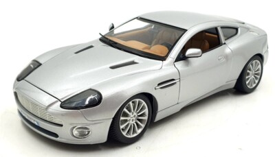 Burago Volkswagen 1/18 シルバー $_12.JPG?set_id=880000500F