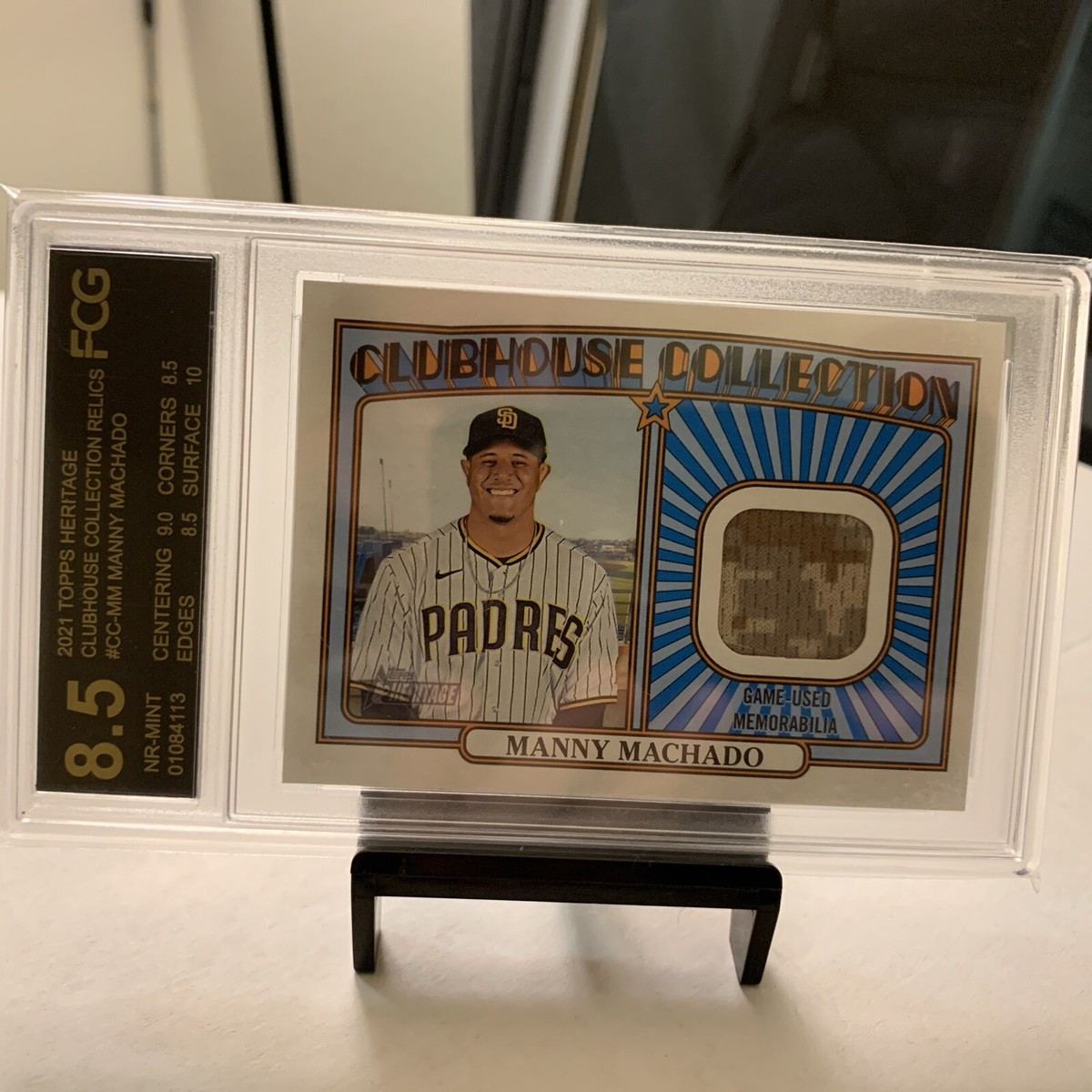 2021 Topps Heritage High Number - Clubhouse Collection Relics 