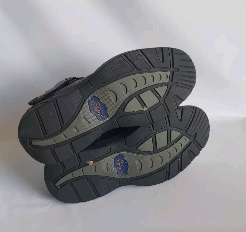 Dr Comfort Fisherman Men Therapeutic Diabetic Extra Depth  display picture 2