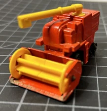 Vintage Matchbox 1977 No. 51 Combine Harvester 