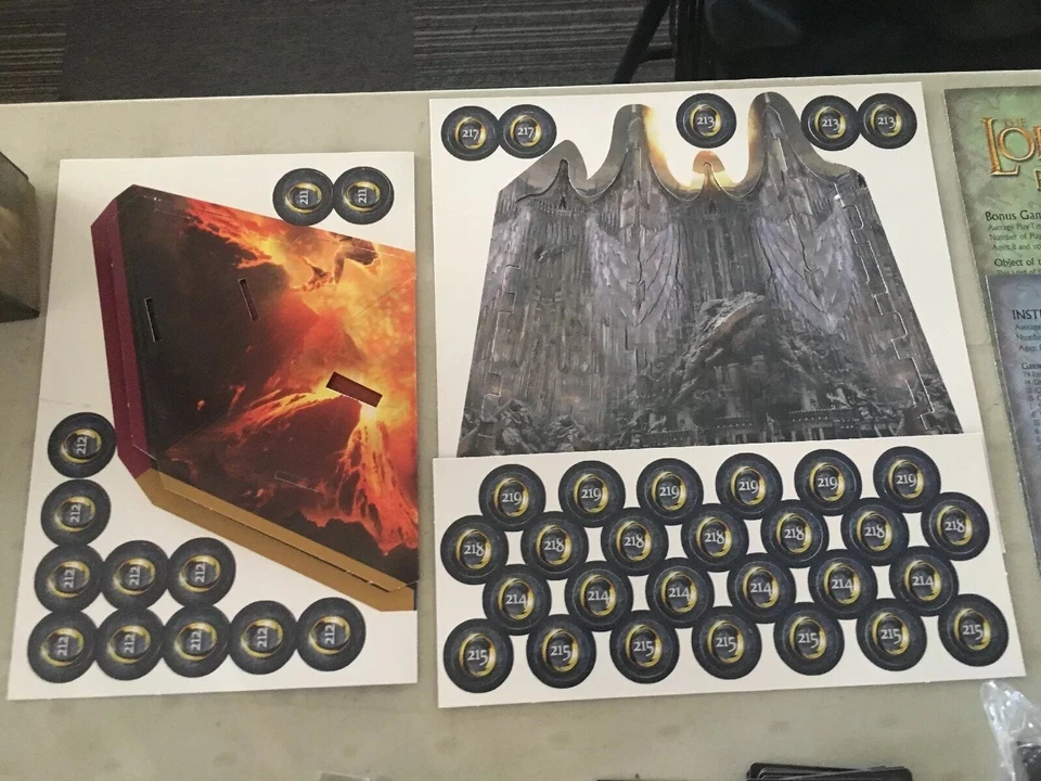 Lord Of The Rings The Return Of The King Board Game Plus Original Extras Roseart - Image 3 of 4