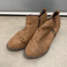 Women's Brown Ankle Bootie Boots Faux Leather Round Toe Side Zip Solid 7.5