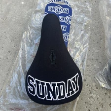 SUNDAY BLOCKHEAD FAT SEAT Black/White BMX Bike Saddle Pivotal S&M Bikes Odyssey
