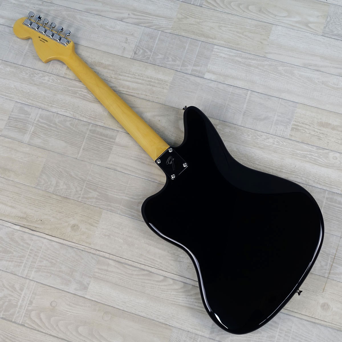 Fender Made in Japan Traditional Late 60s Jaguar Electric Guitar RW Black Gloss