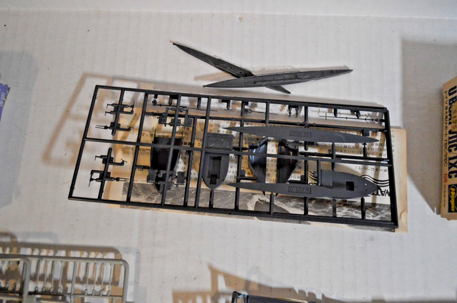 1/700 Scale Water Line Series Hyuga U Boat and Fletcher Gato Sub Parts Pieces