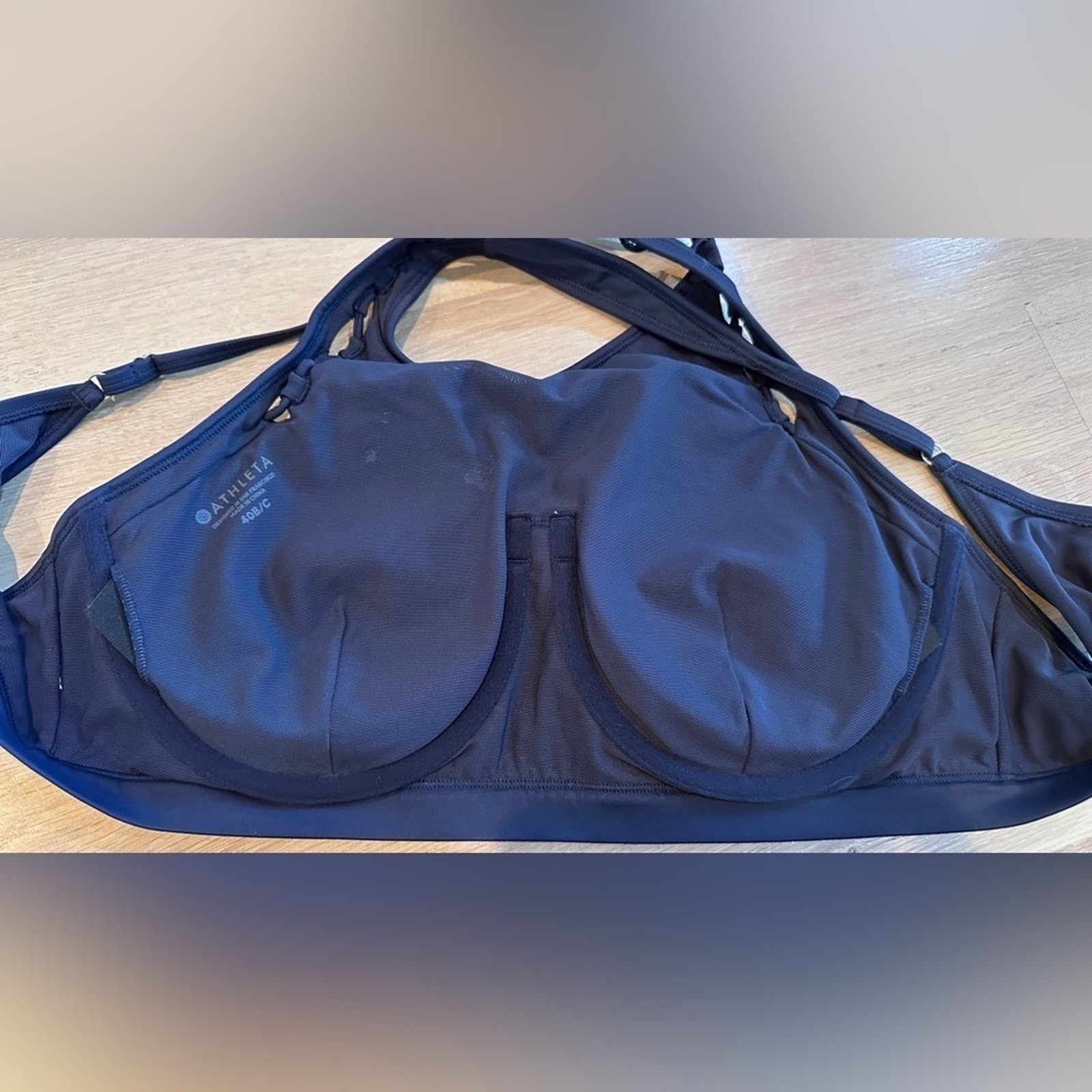 Athleta high neck loop braid supportive underwire… - image 4