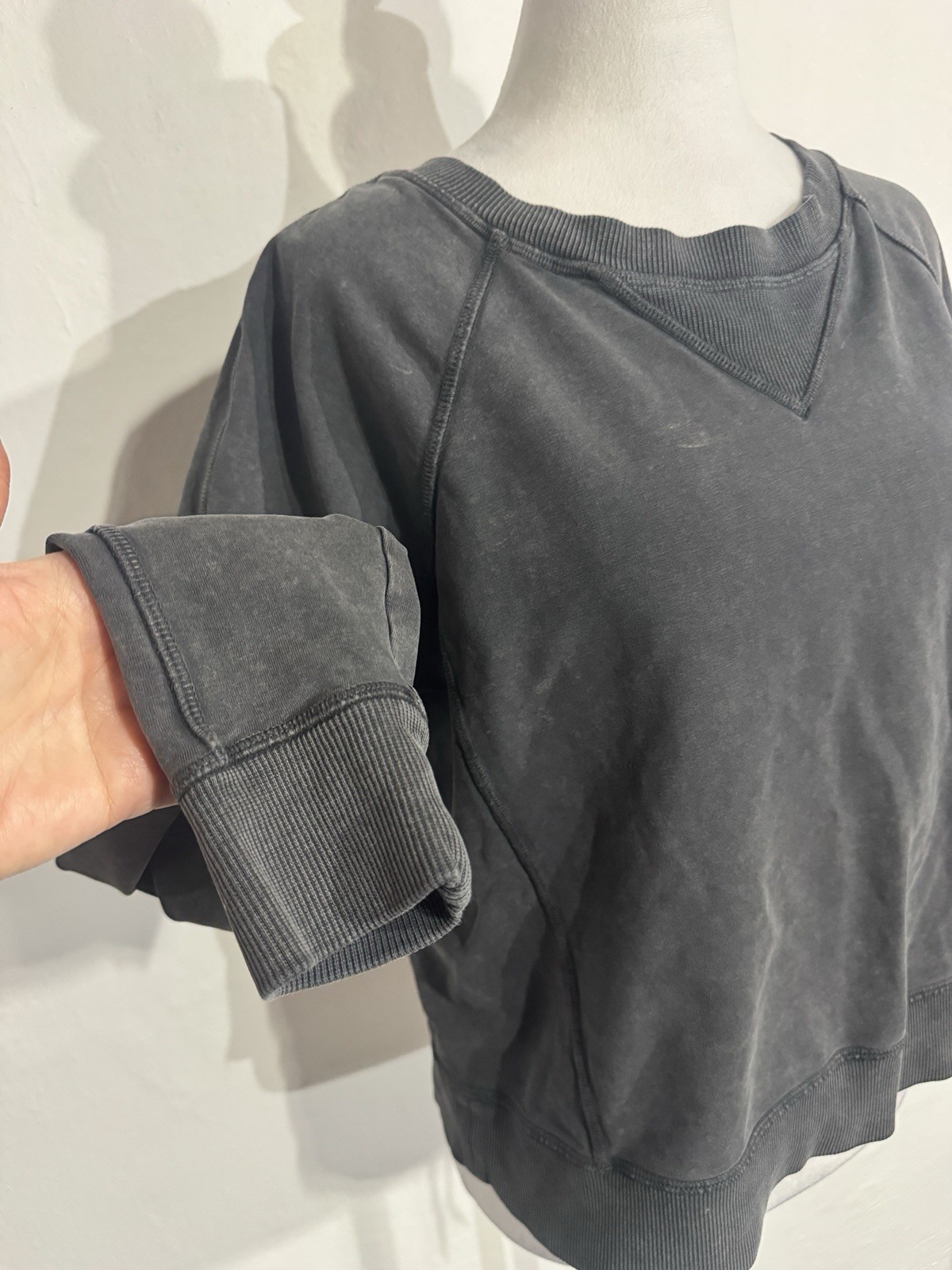 Lululemon Loop Crew Pullover CroppedSweatshirt gr… - image 3