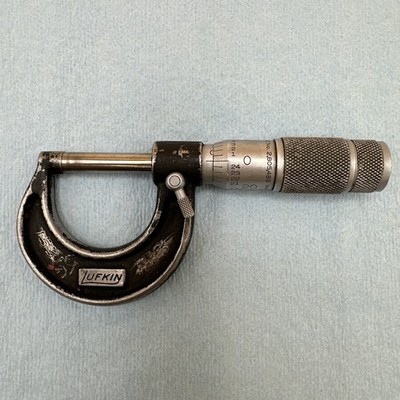 Lufkin 0-1  Locking Outside Micrometer No. 1961 *owners Marks