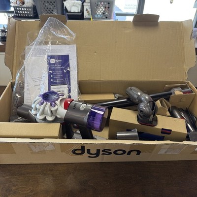 Dyson V8  Plus Cordless Stick Vacuum  Cleaner-SV25-Silver/Nickel