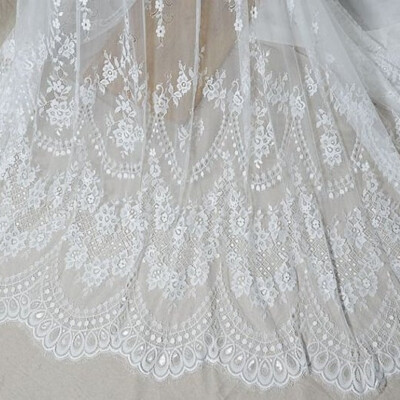 Soft Chantilly Scalloped Eyelash Lace Fabric for Wedding Dress, Bridals, Veils