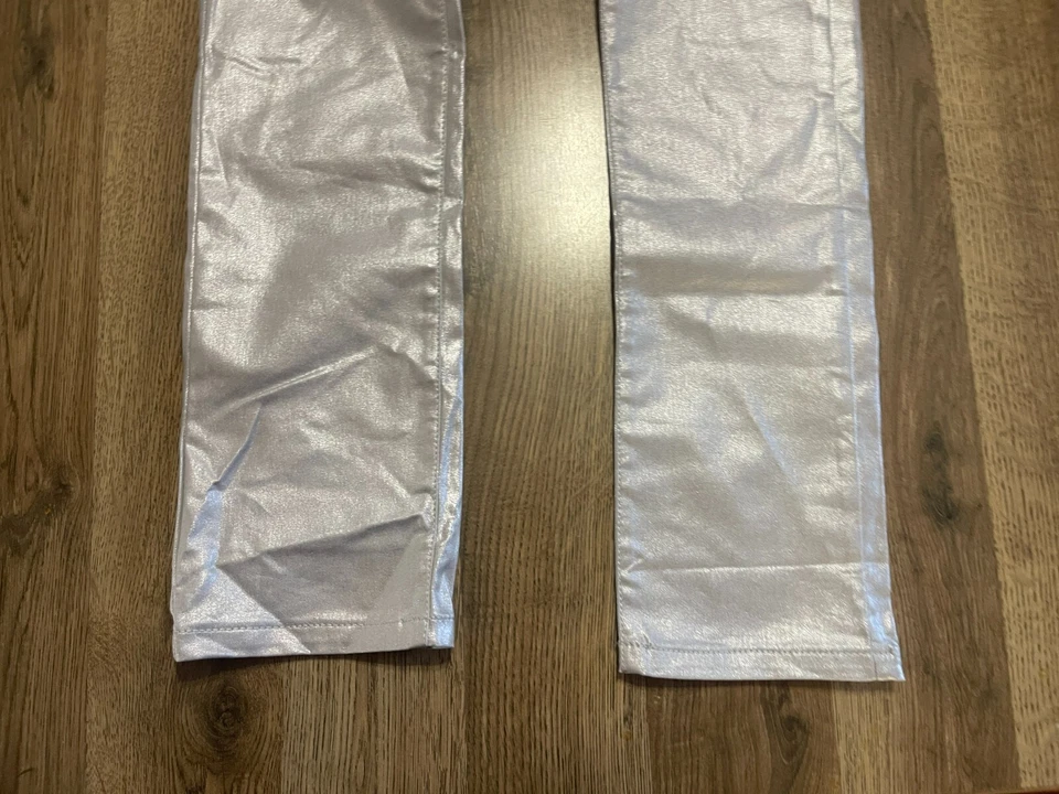 Pantalones Crazy 8, Niñas Talla 14, Plateado Brillante, Piernas Ajustadas, Bolsillos Foto 3 de 4