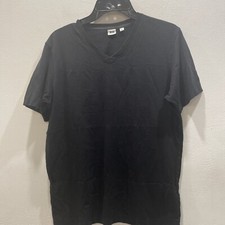 Men s Uniqlo T-Shirt Sz Small V-Neck Black Short Sleeve Soft Basic Tee