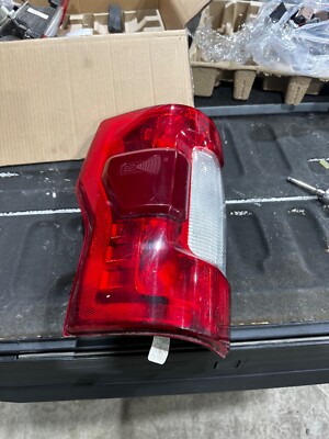 2019 Ford f 250 350 Superduty non led  Tail Lamp left Side bliss Halogen