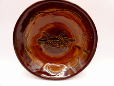 AUSTRALIAN POTTERY HAND PAINTED DISH BOWL ABORIGINAL CROCODILE SNAKES SIGNED MI