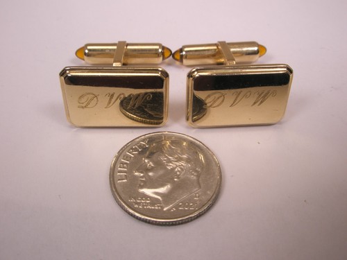 DVW Monogram GOLD PLATED Initial Letter Font Name Vintage KREMENTZ Cuff Links - Picture 2 of 8