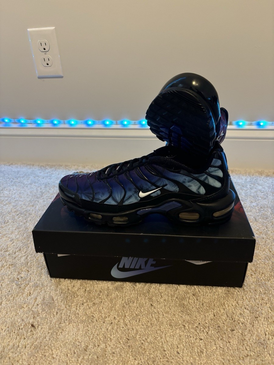 nike tn black blue tick