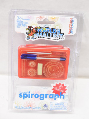 World's Smallest Spirograph Art Toy Mini Travel Miniature 9 Gears Set Display
