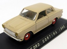 Eligor 1/43 Scale EL7 - 1102 1965 Ford Cortina MK1 Berline Beige / Red wheels