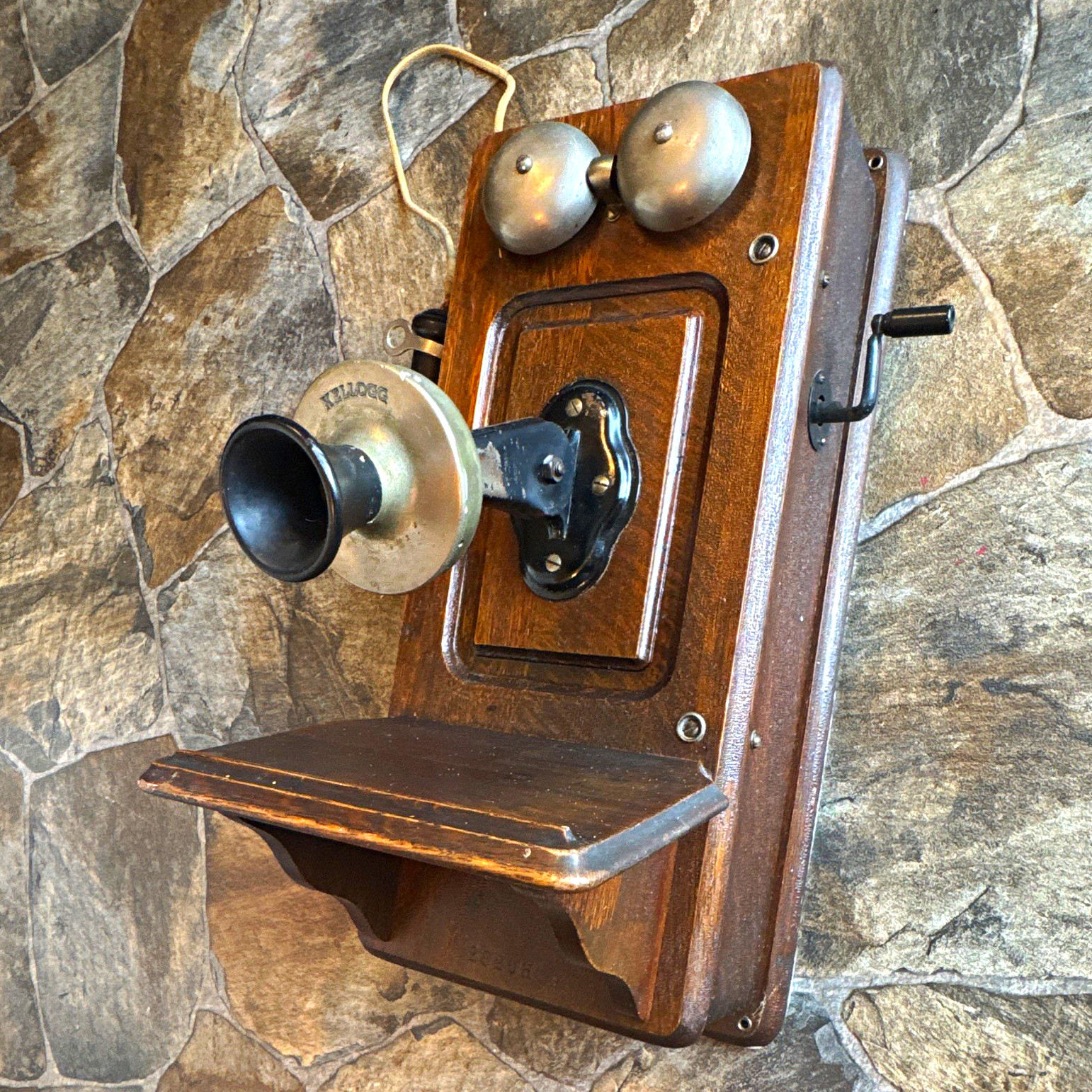 Kellogg Chicago U.S.A. S&S co 1901 Wall Crank Telephone w/ Bells Receiver Shelf