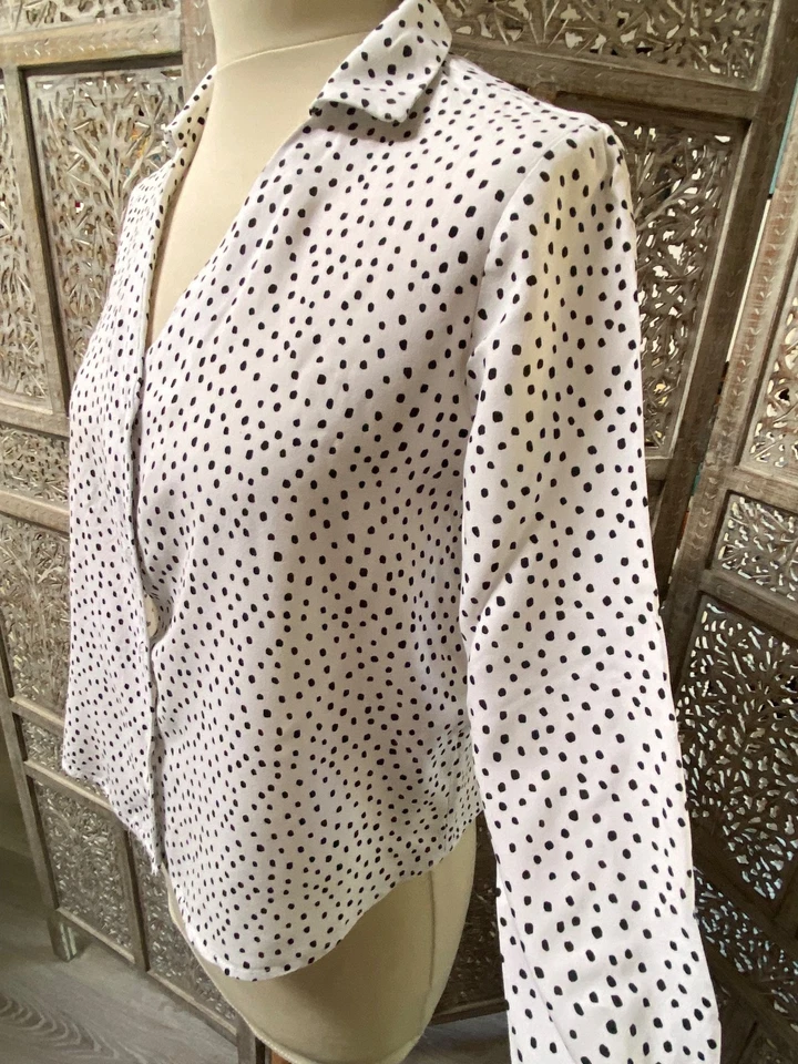 Chemise femme S blouse PULL & BEAR viscose imprimé pois noir & blanc - Photo 3/4