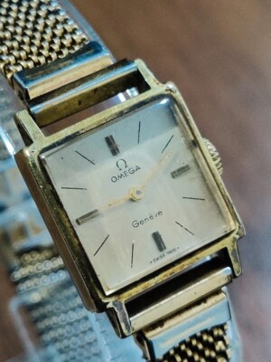 Omega Lunette 511321 Geneve Made in Switzerland Damenuhr Vintage