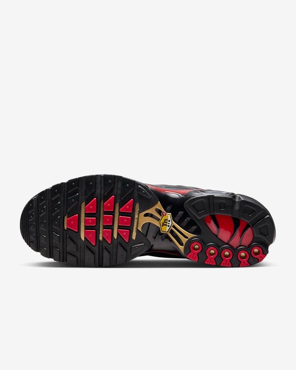 ナイキ エア マックス プラスnike BLACK/UNIVERSITY RED Nike Air Max Plus Black Red | EU 47 US 12.5 | Brand New in