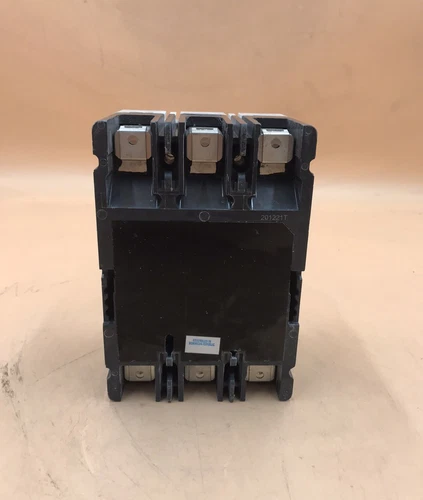 Nuevo disyuntor Eaton HFD3200L HFD3200L 1 PIEZA A TRAVÉS DE DHL/FedEx/UPS envío rápido - Imagen 6 de 8