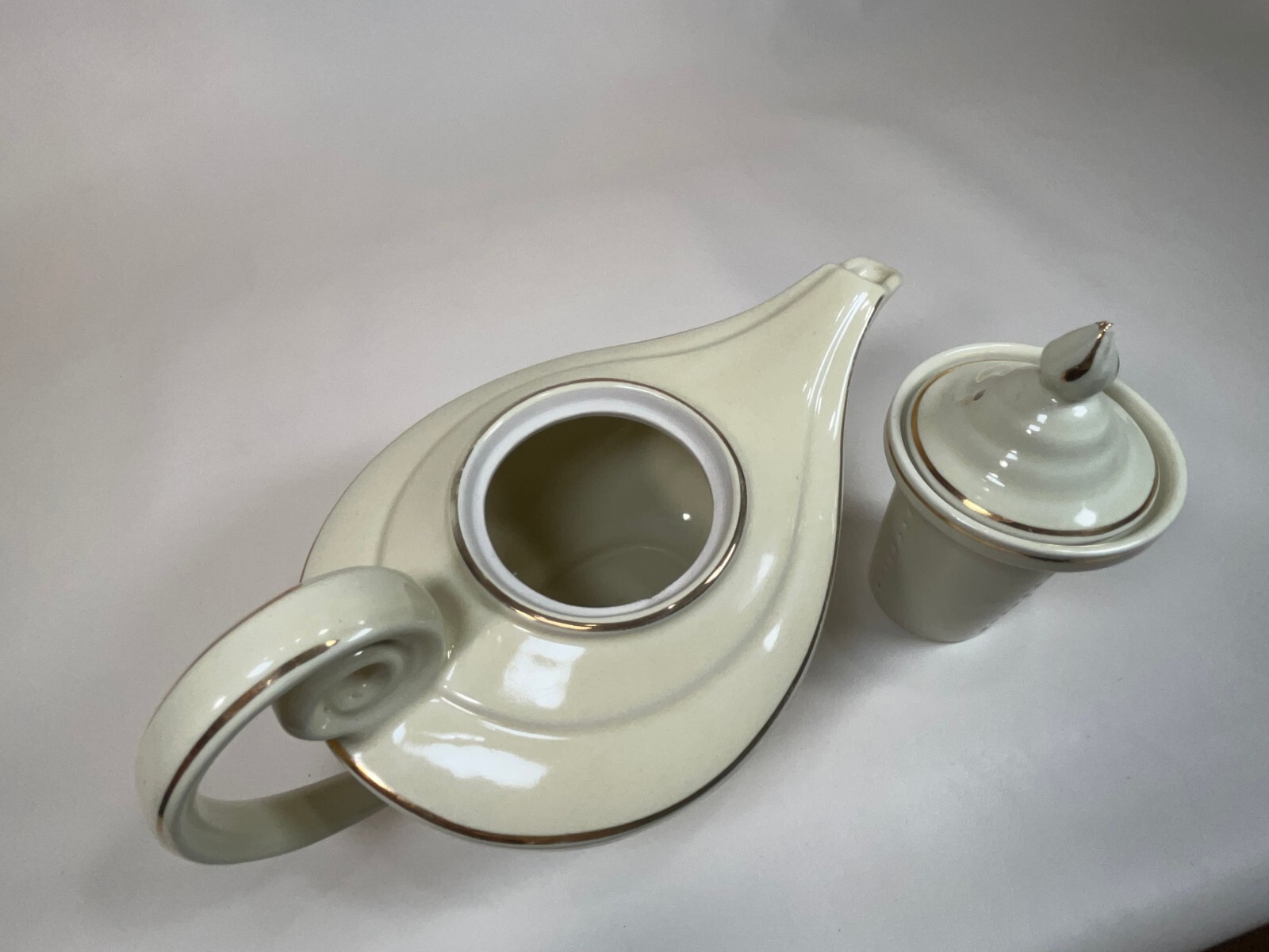 Mid-Century HALL'S Superior Autumn Leaf Aladdin Tea Pot w/Lid & Infuser Vintage.